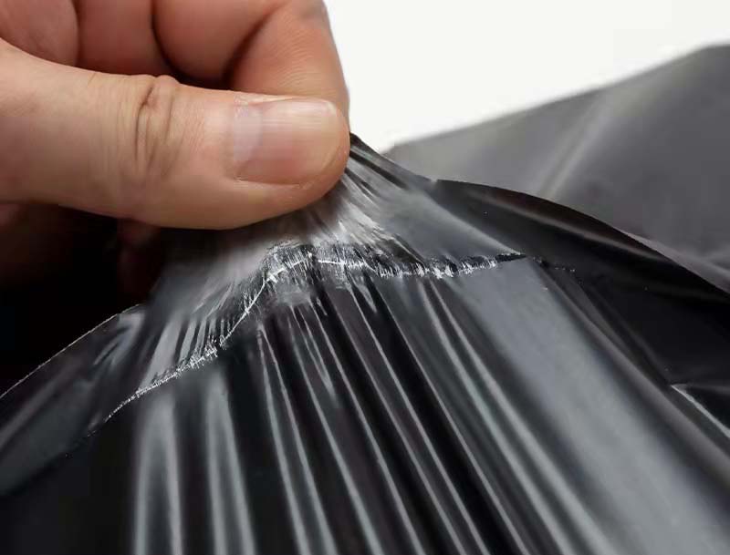 鲁甸黑色快递袋-03